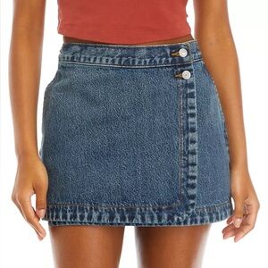 Levi’s | Wrapped Denim Skirt